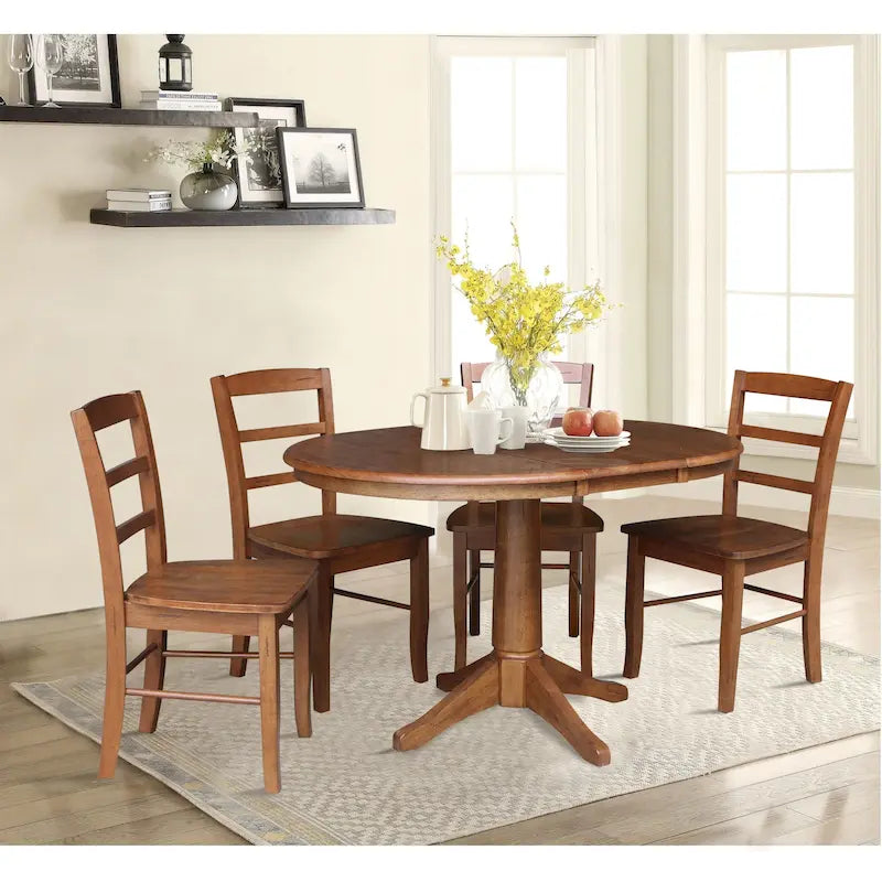 36  Round Extension Dining Table With 4 Madrid Chairs