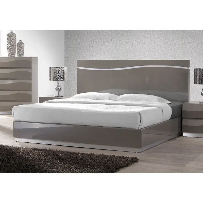 Somette 4-piece Devlin Grey Glossy King-size Bedroom Set